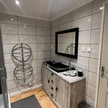 فندق مبيت وإفطار Chez Thomas 7 Route Du Monde Ancien 4*
