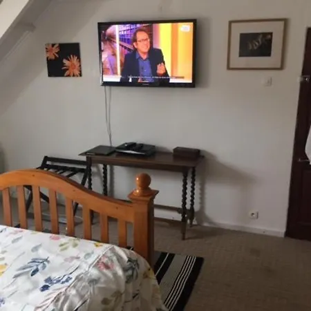 Nocleg ze śniadaniem Chez Thomas 7 Route Du Monde Ancien *