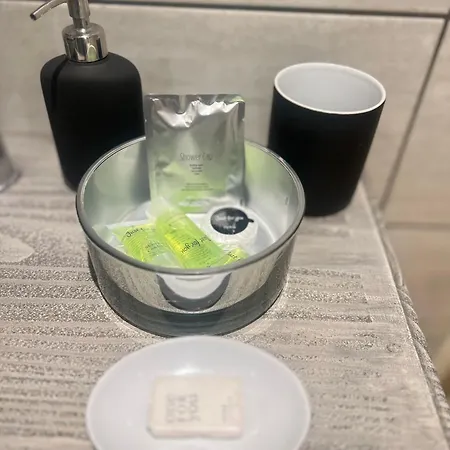 Chez Thomas 7 Route Du Monde Ancien 4*