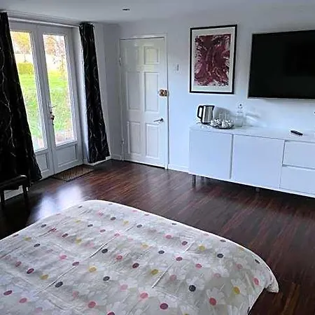 Chez Thomas 7 Route Du Monde Ancien Bed & Breakfast Saint-Georges-D'Aunay